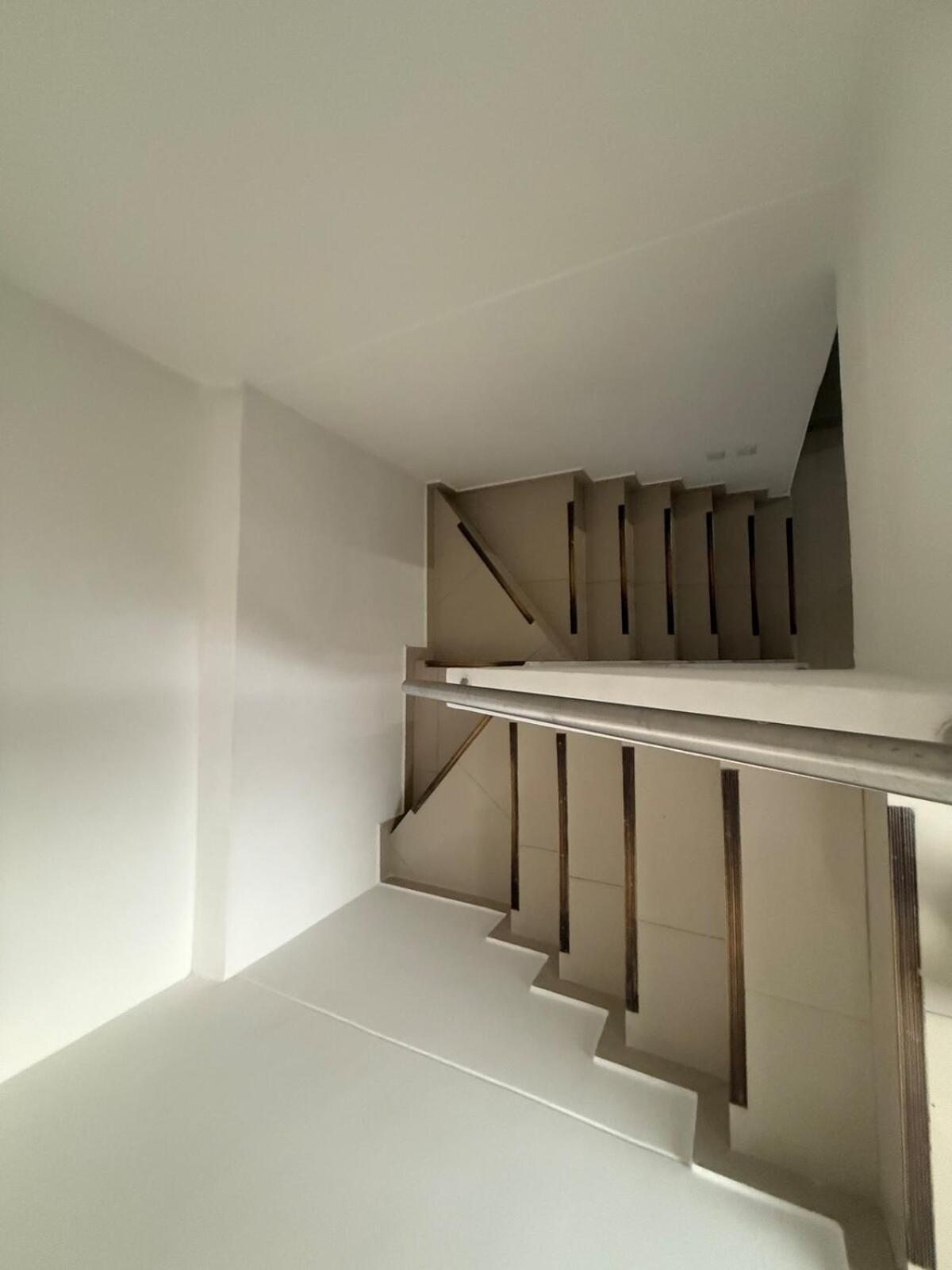 Hermosa Habitacion A Una Cuadra Del Ventura Plaza 3 กูกูตา ภายนอก รูปภาพ